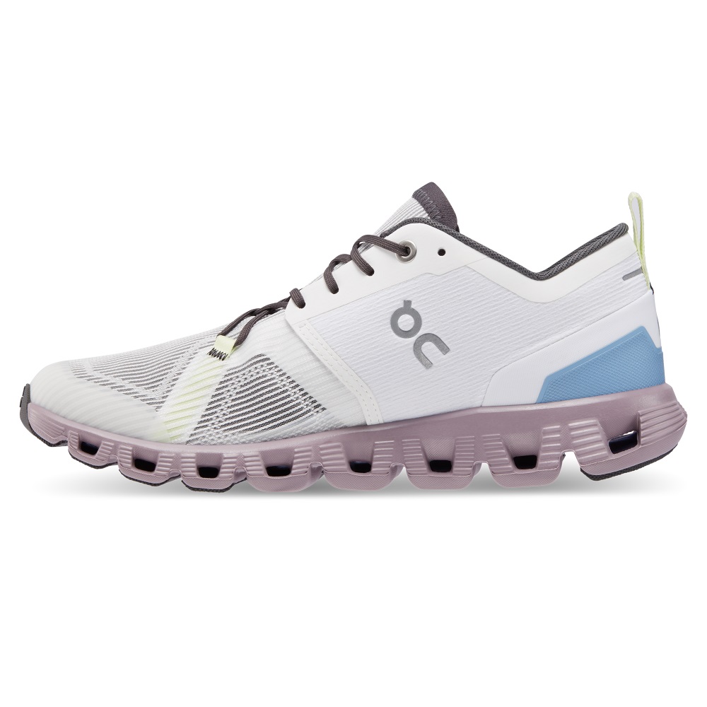 On Cloud X 3 Shift Sneakers Dam Vita | Sverige-86021