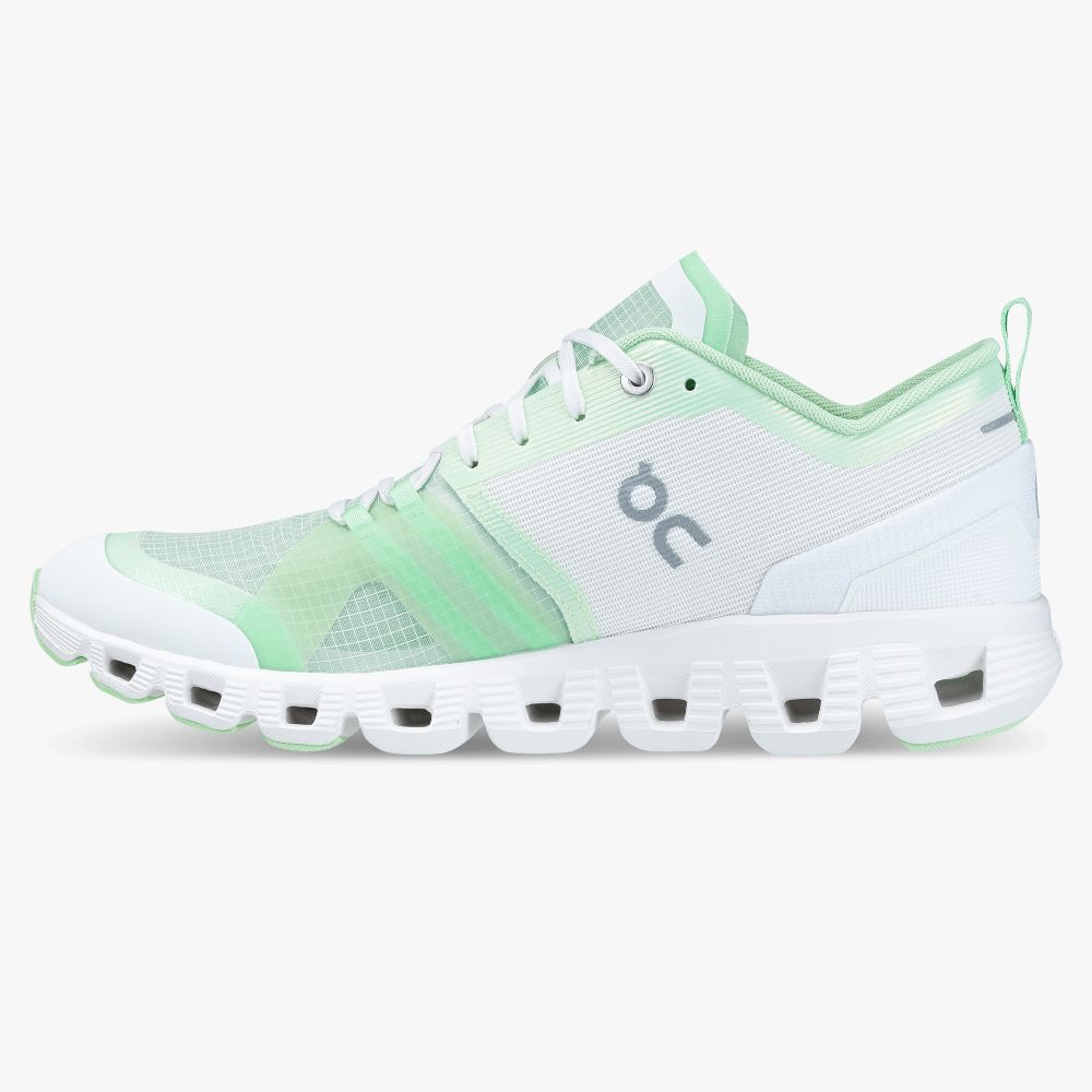 On Cloud X Shift Sneakers Dam Vita | Sverige-69438